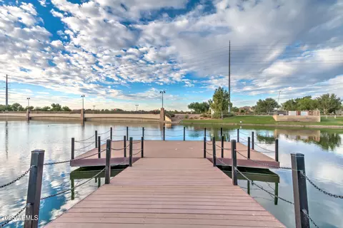 View/Area - 957 E Rojo Way, Gilbert, AZ 85297 photo 22 of 31