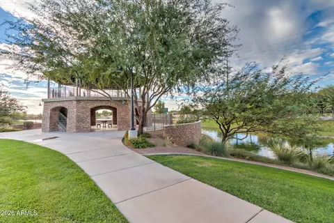 View/Area - 957 E Rojo Way, Gilbert, AZ 85297 photo 17 of 31