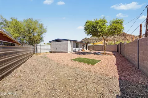 Exterior - 1535 E Christy Dr, Phoenix, AZ 85020 photo 5 of 6