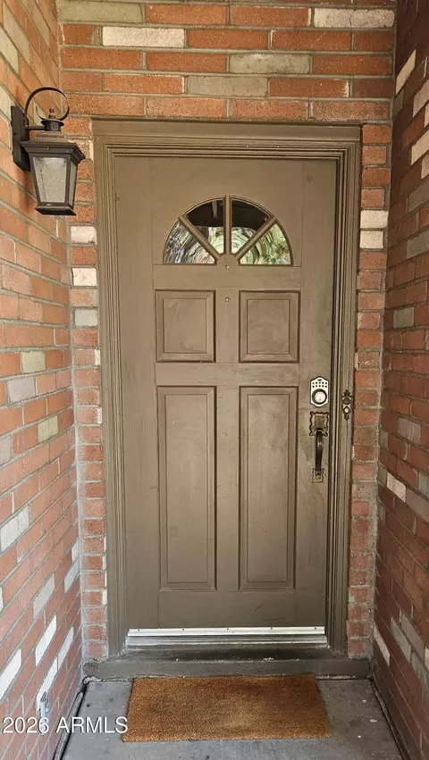 Exterior - 815 E Lexington Ave, Gilbert, AZ 85234 photo 3 of 4