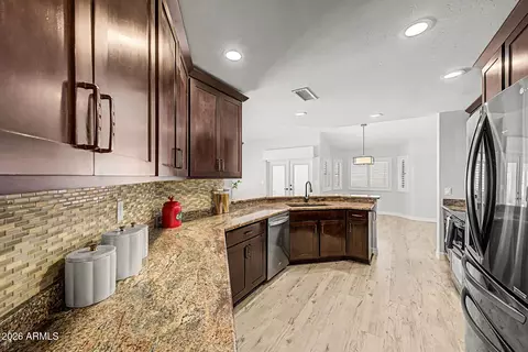 Kitchen - 5830 E Mckellips Rd #20, Mesa, AZ 85215 photo 5 of 8