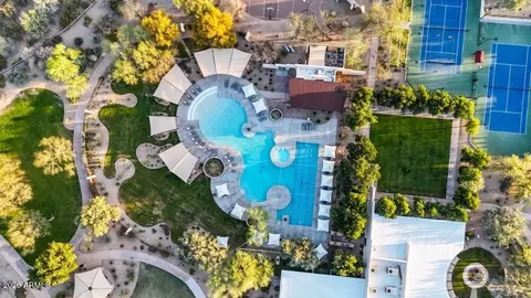 View/Area - 3818 E Crest Ln, Phoenix, AZ 85050 photo 1 of 6