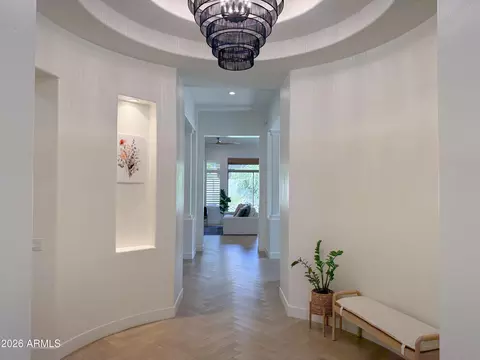 Entry Way - 3818 E Crest Ln, Phoenix, AZ 85050 photo 1 of 8