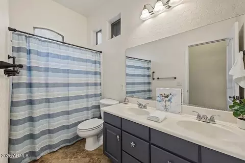 Bath - 9807 E Greenway St, Mesa, AZ 85207 photo 4 of 5
