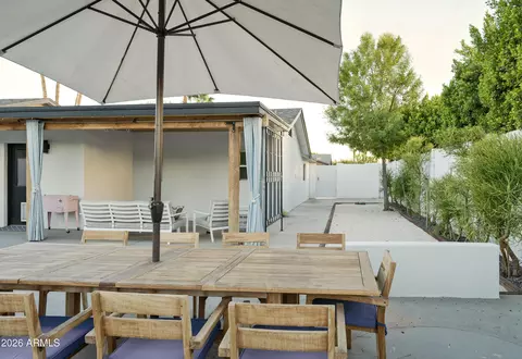 Exterior - 3802 E Heatherbrae Dr, Phoenix, AZ 85018 photo 6 of 7