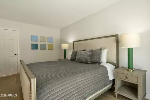Bedroom - 3802 E Heatherbrae Dr, Phoenix, AZ 85018 photo 8 of 8
