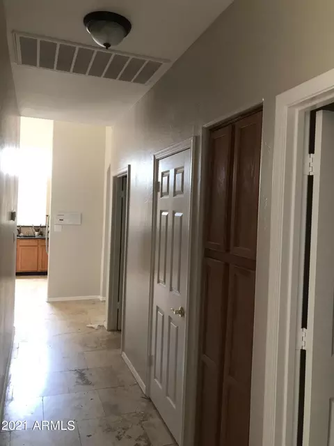 Entry Way - 891 N Date Palm Dr, Gilbert, AZ 85234 photo 3 of 5