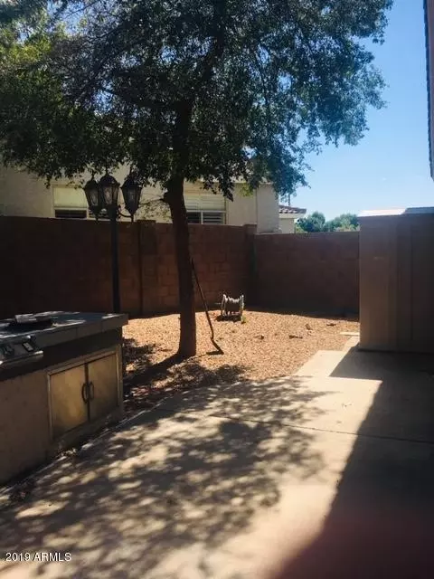 Exterior - 891 N Date Palm Dr, Gilbert, AZ 85234 photo 7 of 15