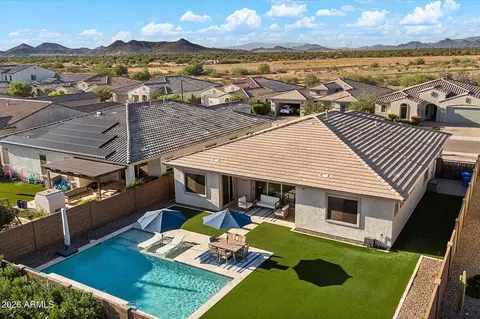 Exterior - 3437 E Daley Ln, Phoenix, AZ 85050 photo 8 of 13