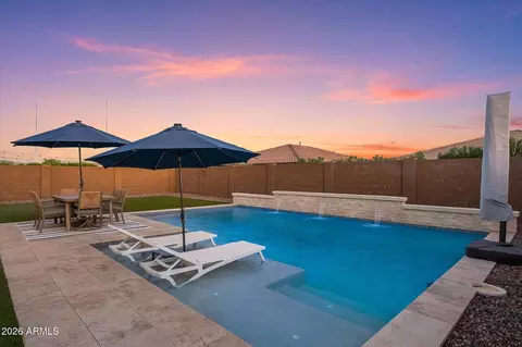 Exterior - 3437 E Daley Ln, Phoenix, AZ 85050 photo 5 of 13