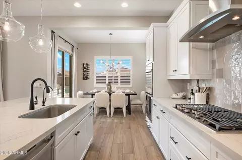 Kitchen - 3437 E Daley Ln, Phoenix, AZ 85050 photo 5 of 5