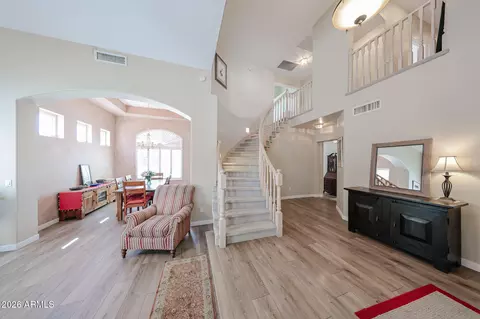Entry Way - 4315 E Mossman Rd, Phoenix, AZ 85050 photo 3 of 5