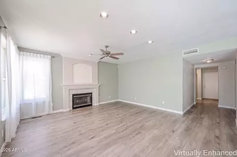 Living - 4315 E Mossman Rd, Phoenix, AZ 85050 photo 7 of 10