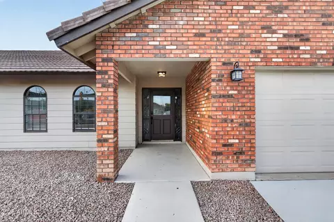 Exterior - 2503 E Leonora St, Mesa, AZ 85213 photo 1 of 6