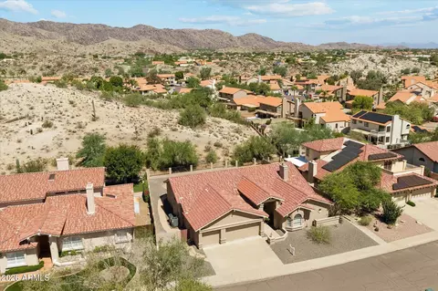 View/Area - 3310 E Rock Wren Rd, Phoenix, AZ 85044 photo 3 of 11