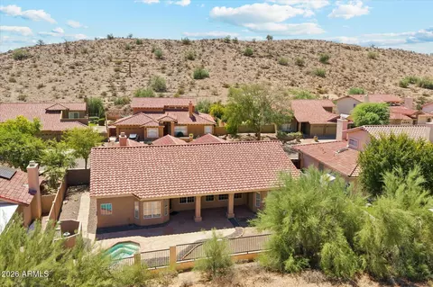 View/Area - 3310 E Rock Wren Rd, Phoenix, AZ 85044 photo 4 of 11