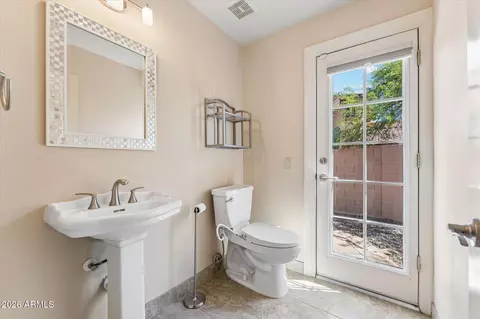 Bath - 3310 E Rock Wren Rd, Phoenix, AZ 85044 photo 1 of 5