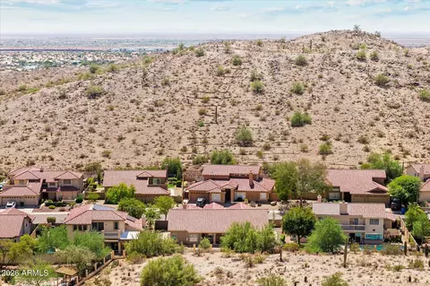 View/Area - 3310 E Rock Wren Rd, Phoenix, AZ 85044 photo 5 of 11