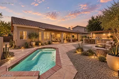 Exterior - 3310 E Rock Wren Rd, Phoenix, AZ 85044 photo 5 of 12
