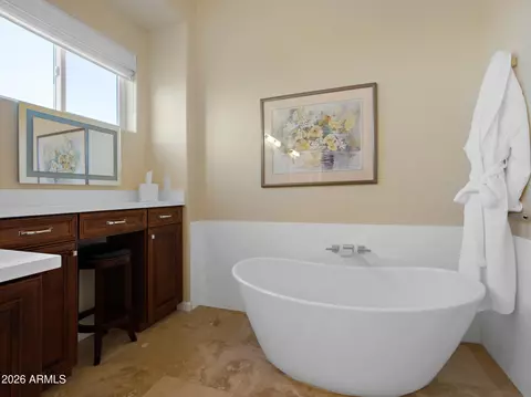 Bath - 5345 E Mclellan Rd #88, Mesa, AZ 85205 photo 2 of 8