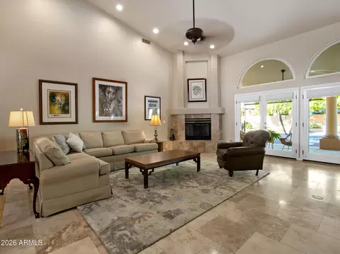 Living - 5345 E Mclellan Rd #88, Mesa, AZ 85205 photo 1 of 4