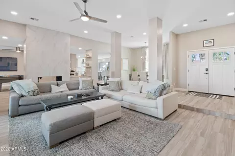 6220 E Paradise Ln, Scottsdale, AZ 85254