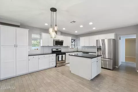 Kitchen - 4208 E Wilshire Dr, Phoenix, AZ 85008 photo 1 of 3