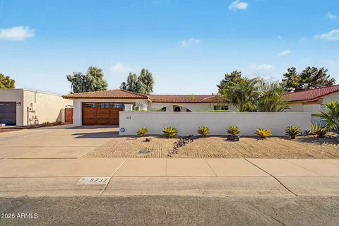 8737 E Via De La Gente --, Scottsdale, AZ 85258