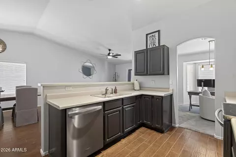 Kitchen - 3319 E Rosemonte Dr, Phoenix, AZ 85050 photo 3 of 4