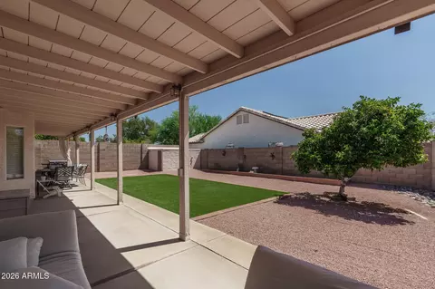 Exterior - 3319 E Rosemonte Dr, Phoenix, AZ 85050 photo 3 of 9