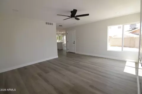Living - 4302 E Jicarilla St, Phoenix, AZ 85044 photo 1 of 2