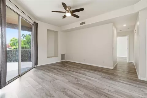 Living - 1633 E Lakeside Dr #63, Gilbert, AZ 85234 photo 4 of 4