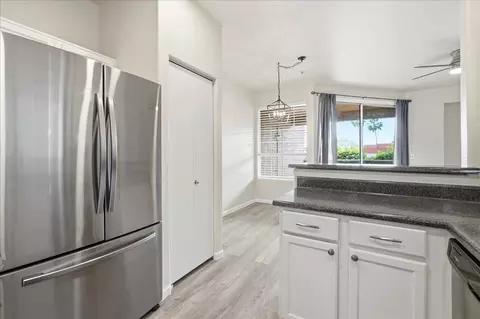 Kitchen - 1633 E Lakeside Dr #63, Gilbert, AZ 85234 photo 3 of 4