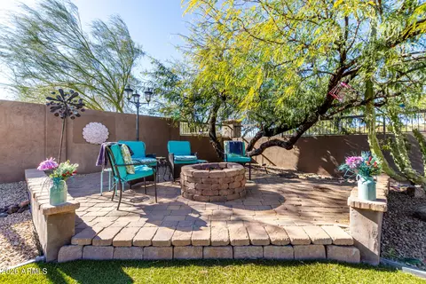 Exterior - 7238 E Tyndall St, Mesa, AZ 85207 photo 7 of 10
