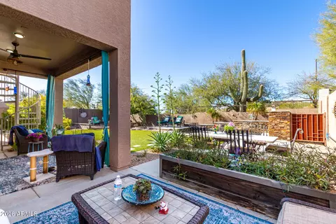 Exterior - 7238 E Tyndall St, Mesa, AZ 85207 photo 8 of 10