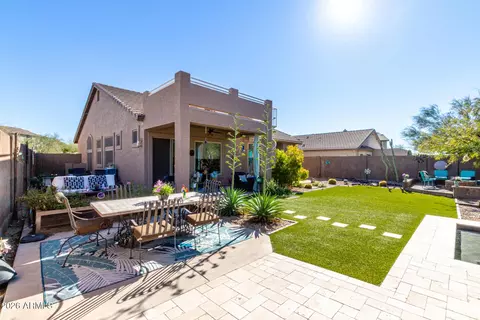 Exterior - 7238 E Tyndall St, Mesa, AZ 85207 photo 10 of 10