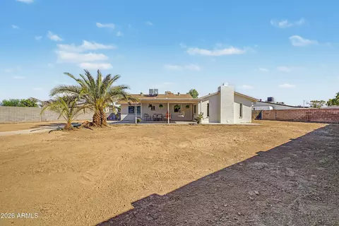 Exterior - 4348 N 80th Dr, Phoenix, AZ 85033 photo 8 of 11