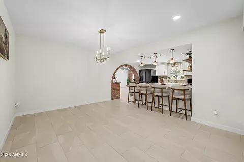 Dining - 4348 N 80th Dr, Phoenix, AZ 85033 photo 2 of 2