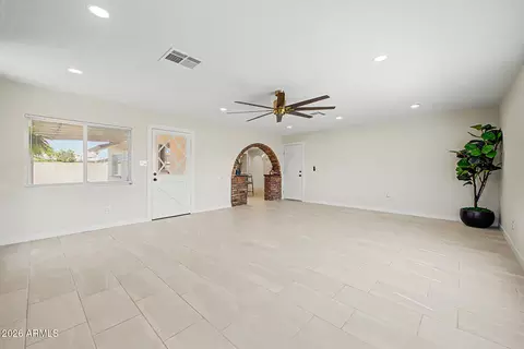 Living - 4348 N 80th Dr, Phoenix, AZ 85033 photo 4 of 4