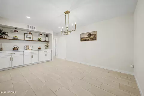 Dining - 4348 N 80th Dr, Phoenix, AZ 85033 photo 1 of 2