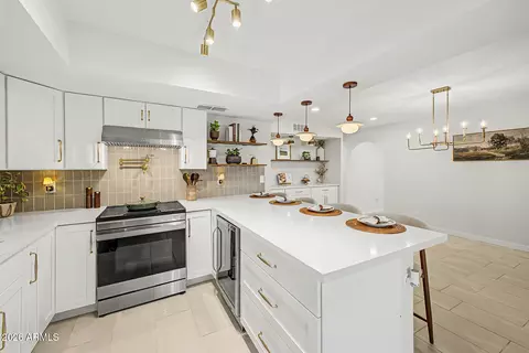 Kitchen - 4348 N 80th Dr, Phoenix, AZ 85033 photo 3 of 6
