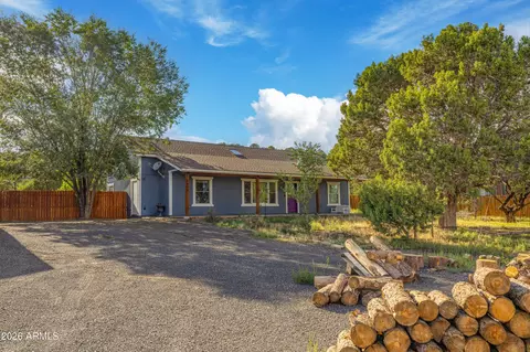5650 Foster Rd, Flagstaff, AZ 86004