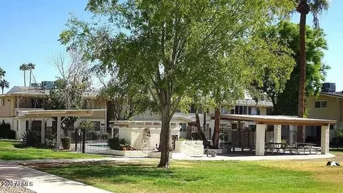 8211 E Garfield St #J3, Scottsdale, AZ 85257