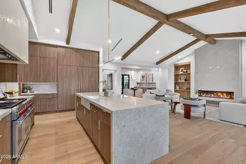 Kitchen - 2901 E Pierson St, Phoenix, AZ 85016 photo 2 of 5