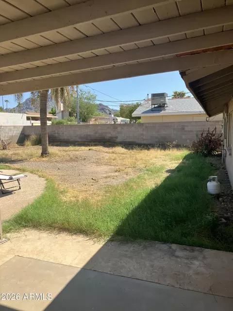 Exterior - 1612 E Tuckey Ln, Phoenix, AZ 85016 photo 2 of 2