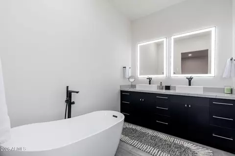 Bath - 2806 E Coyote Mint Cir, Payson, AZ 85541 photo 1 of 3