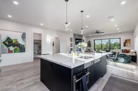 Kitchen - 2806 E Coyote Mint Cir, Payson, AZ 85541 photo 5 of 7