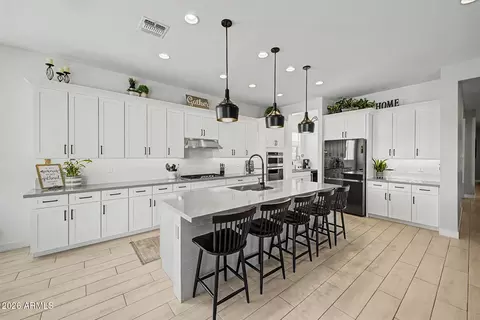 Kitchen - 9527 E Solina Ave, Mesa, AZ 85212 photo 3 of 5