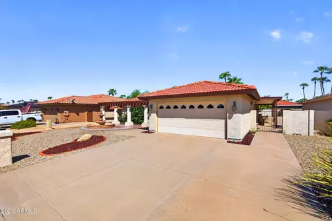 10422 E Regal Dr, Sun Lakes, AZ 85248