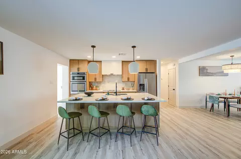 Kitchen - 218 E Cairo Dr, Tempe, AZ 85282 photo 4 of 7